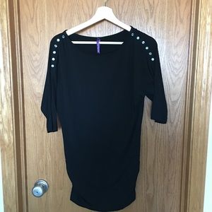 Seraphine Maternity/Nursing Shirt